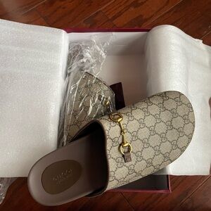 Men’s Gucci horsebit mules size 11.5